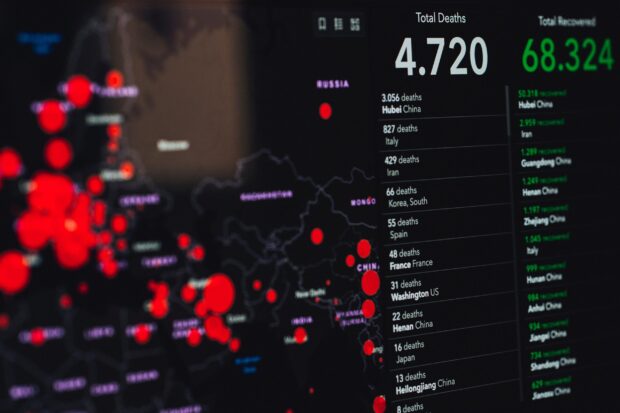 Hotspot map of COVID-19 deaths on screen